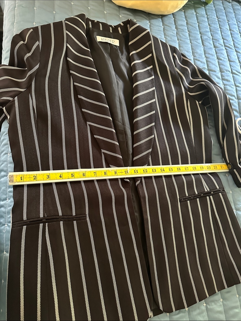 Kasper Black and White Vertical-Stripe Open Blazer - Picture 12 of 13